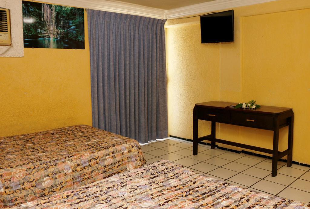 Hotel Suites Elia Noemi Mérida Exterior foto