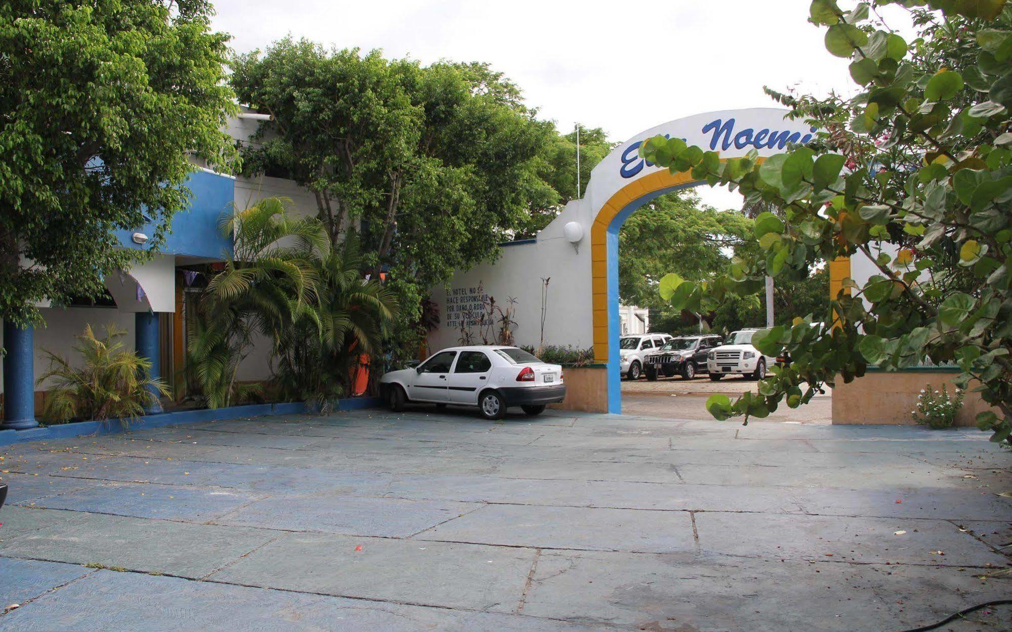 Hotel Suites Elia Noemi Mérida Exterior foto